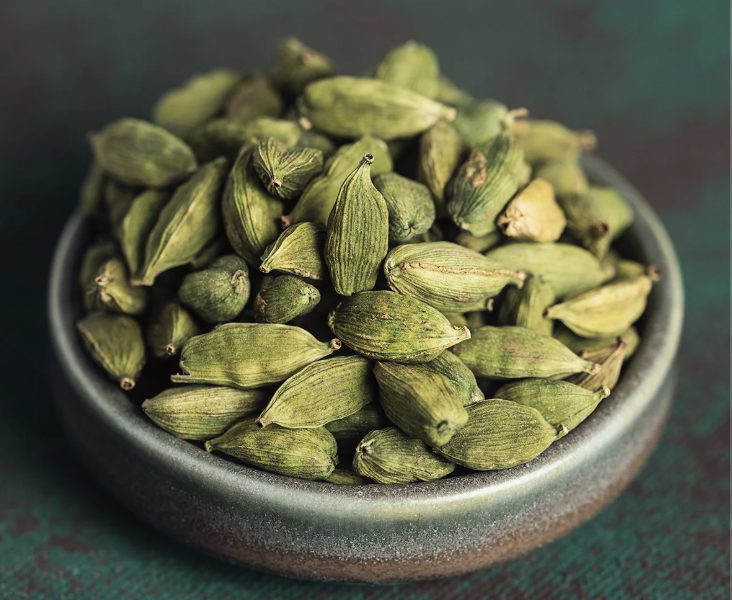 Green cardamom bulk export